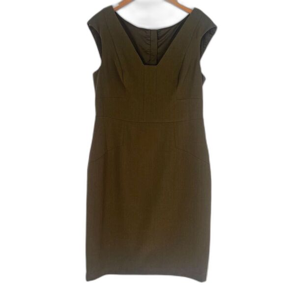 Adrianna Papell Dark Green Sleeveless Cut Out Back Sheath Dress Size 12 - Picture 1 of 11